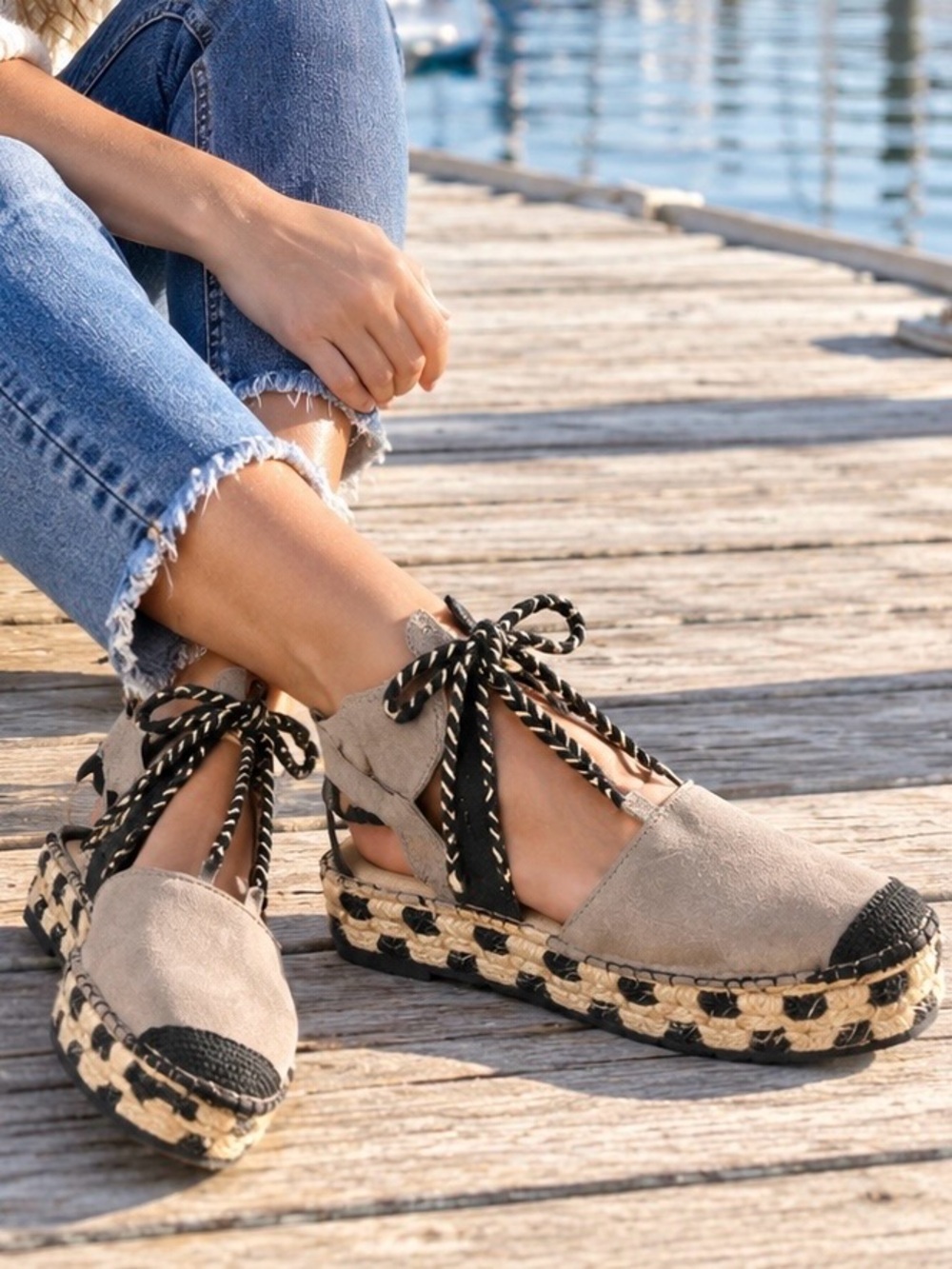 Eric Michael Suede Lace Up Espadrille Sandals Taupe Black Boho Size 39